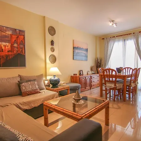 Centrico En Playa Arenal - Miraifach *